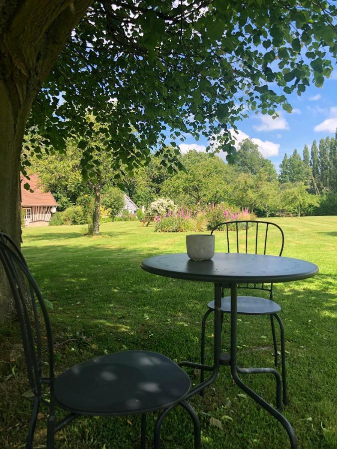 Au Detour D'Un Chemin Bed & Breakfast Manneville-la-Raoult Exterior foto